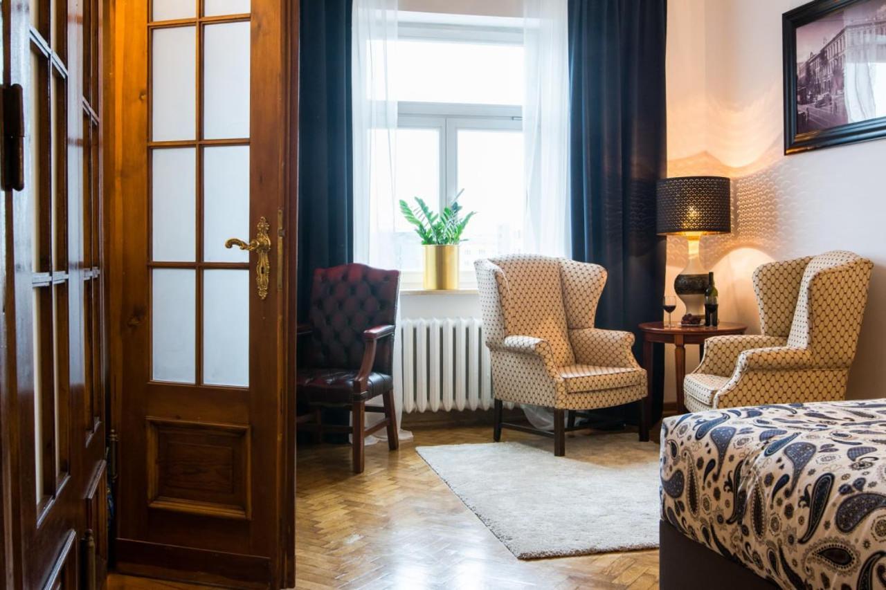 Halby Luxury Rooms Chmielna 73B Warschau Exterior foto